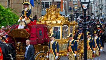 Hollanda’da altından yapılan arabanın sırrı çözüldü