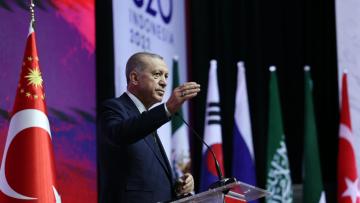 Cumhurbaşkanı Erdoğan: DEAŞ bahanesiyle PKK’ya destek verenler dökülen kana ortak