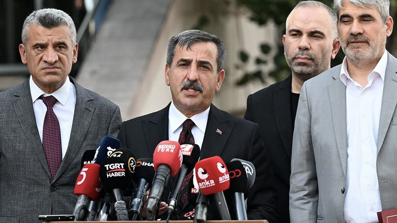 Kamu Sen Başkanı resti çekti, görüşmelerden çekildi! Bu vebale seyirci olmayacağız