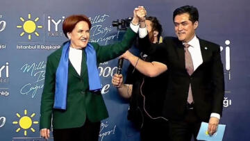 Siyaset Meral Akşener’e kilitlendi! İlk işareti sağ kolu verdi: Seçime kendimiz gireceğiz, ister destekleyin ister…