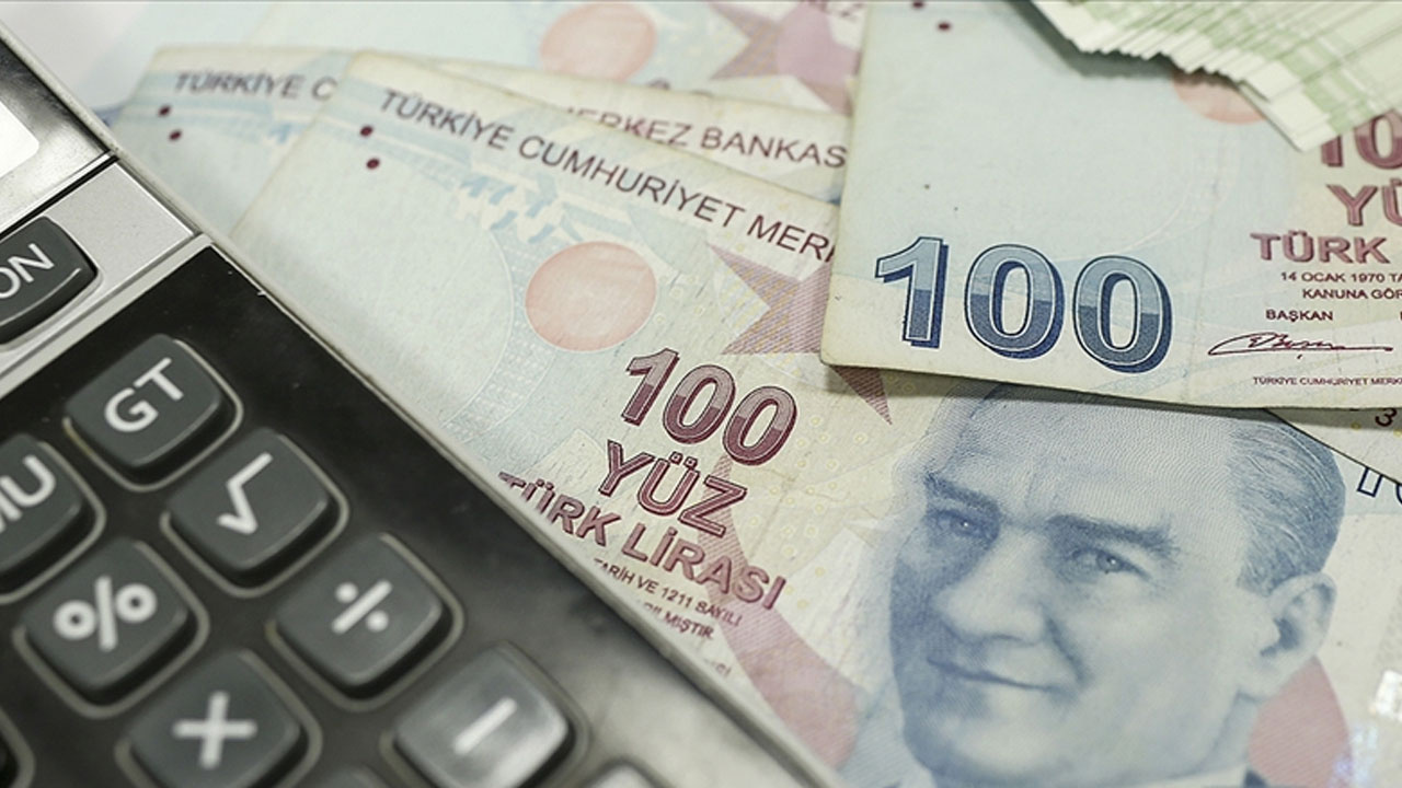 AK Parti, ekonomi düzenlemelerini içeren 80 maddelik torba yasa teklifini TBMM Başkanlığı’na sundu