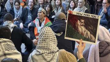 Hollanda’da Gazze’ye destek için oturma eylemi