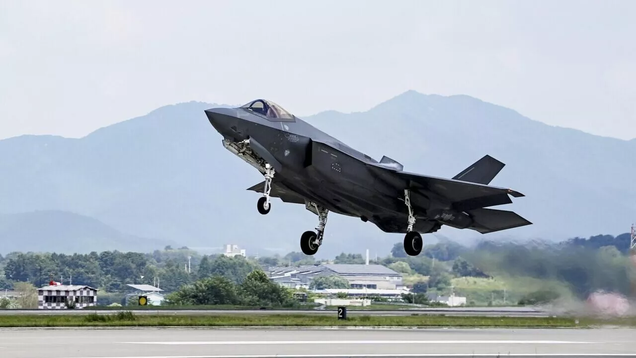 Güney Kore ABD’den 20 adet F-35A savaş uçağı alacak!