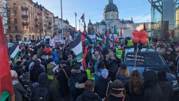 İsveç’te binlerce kişi Filistin için yürüdü