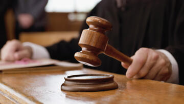 Mardin’de ‘nitelikli yağma’ suçundan yakalanan 2 şüpheli tutuklandı