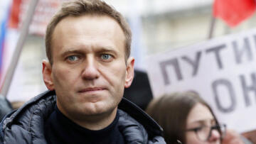 Rus muhalif lider Navalny’nin cansız bedeni annesine teslim edilmedi