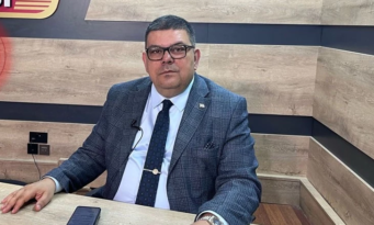 Özdemir Berova: Sarmalın içinde sürüklenip gidebiliriz