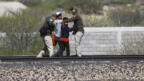 ABD-Meksika sınırındaki göçmen krizi sürüyor