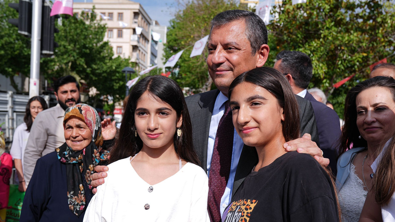 CHP belediyelerde tasarrufa başladı Denizli’de 45 makam aracı iade edildi