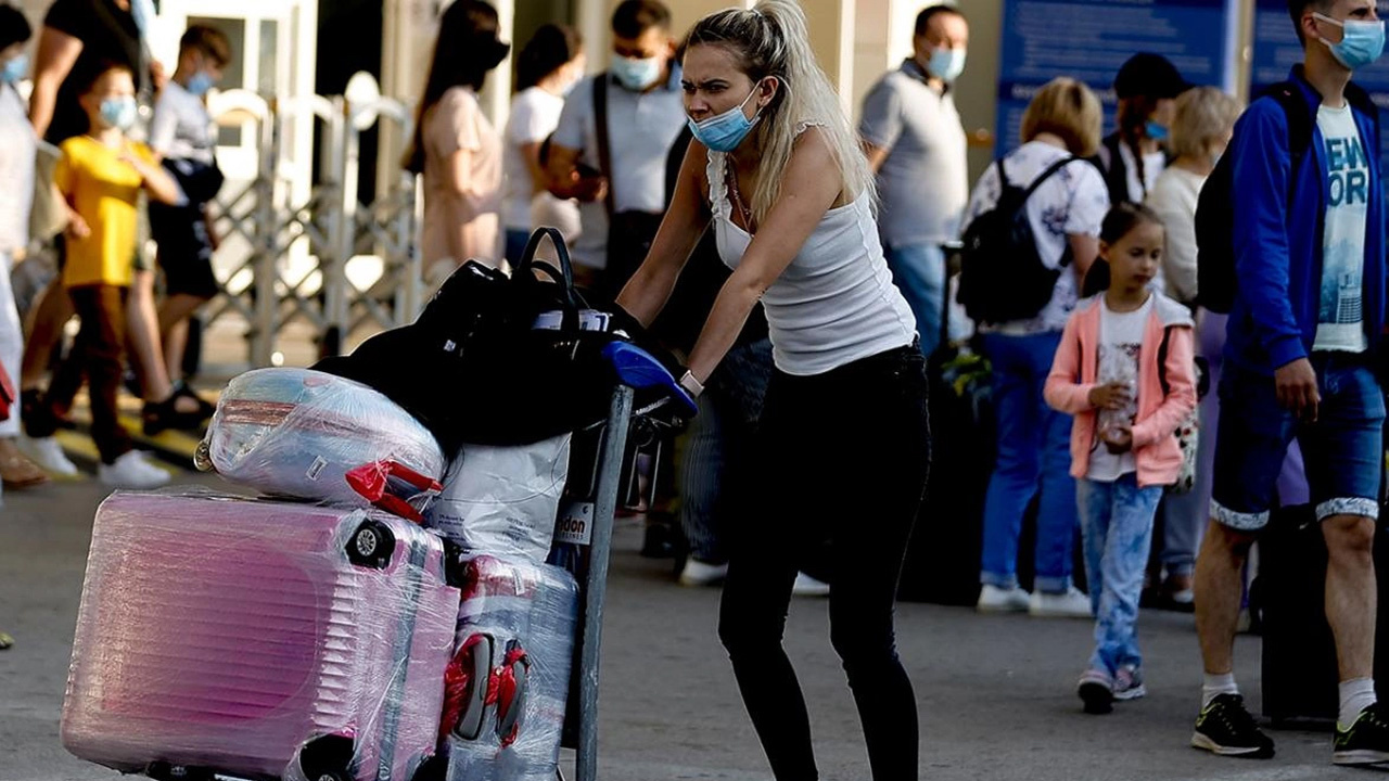 Türkiye’ye en fazla turist komşu ülkelerden geldi
