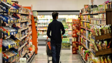 Ticaret Bakanı Bolat: Fahiş fiyatta kapatma cezası da geliyor