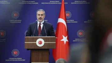 Hakan Fidan’dan kritik görüşme: Ukrayna Zirvesi’ne katılıp ‘Rusya’yı davet edelim’ mesajı verecek…