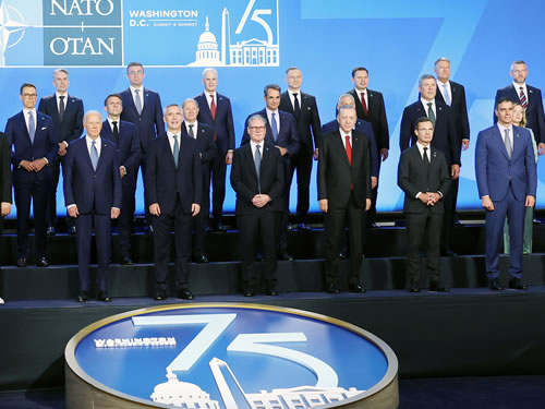 Cumhurbaşkanı Erdoğan, NATO Atlantik Konseyi Devlet ve Hükûmet Başkanları Oturumu’na katıldı