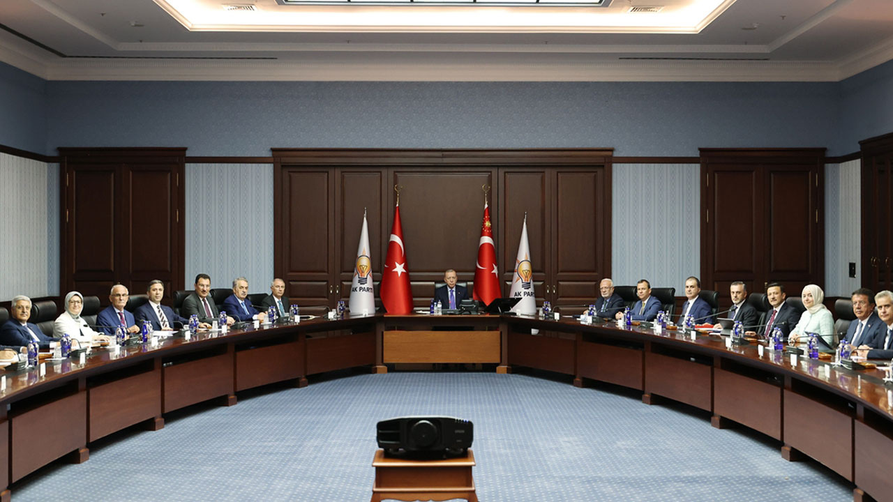 AK Parti MYK toplandı