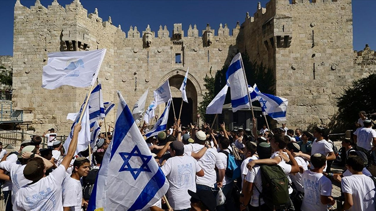 BAE, Bahreyn, Umman ve Lübnan, İsrailli Bakan Ben-Gvir’in Mescid-i Aksa baskınını kınadı