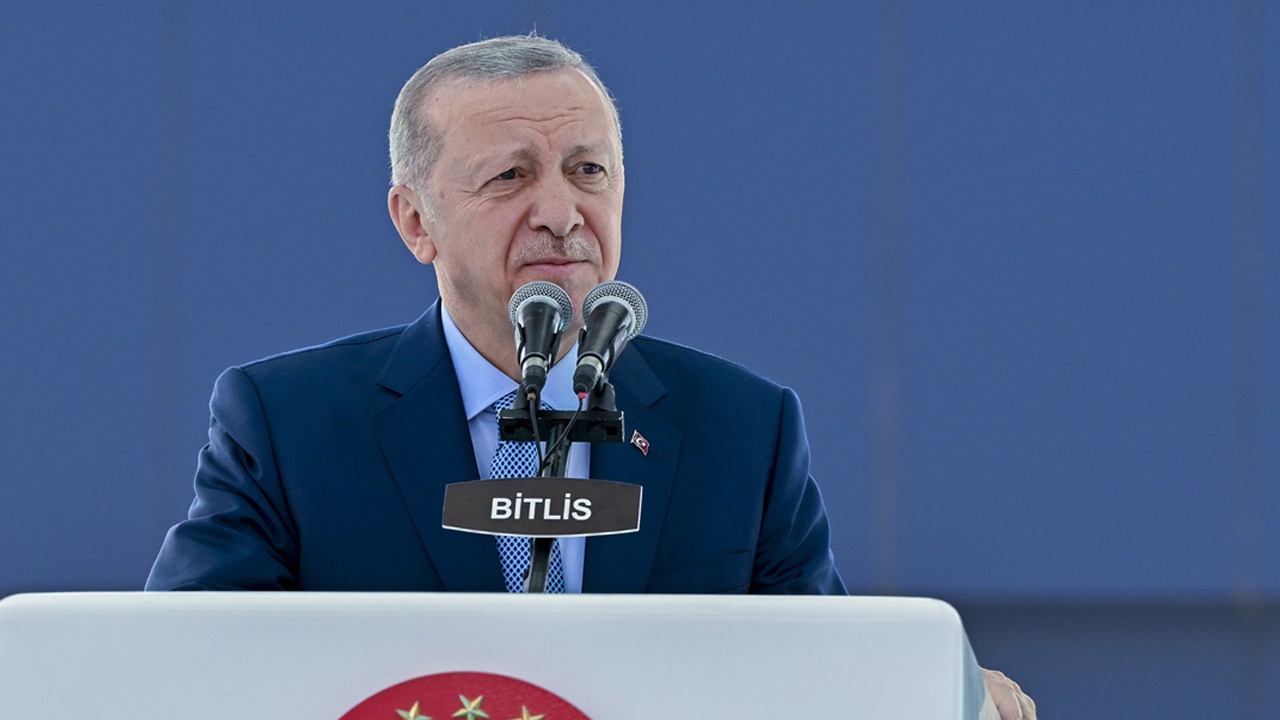Cumhurbaşkanı Erdoğan’dan İBB’ye ‘kaçak yapı’ tepkisi: İstanbul’un en nadide çevre hazinesini para babalarına peşkeş çekiyorlar