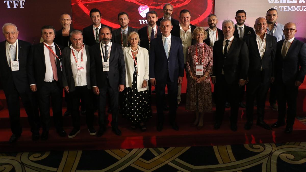 İnsanlar tiyatrodan bıktı