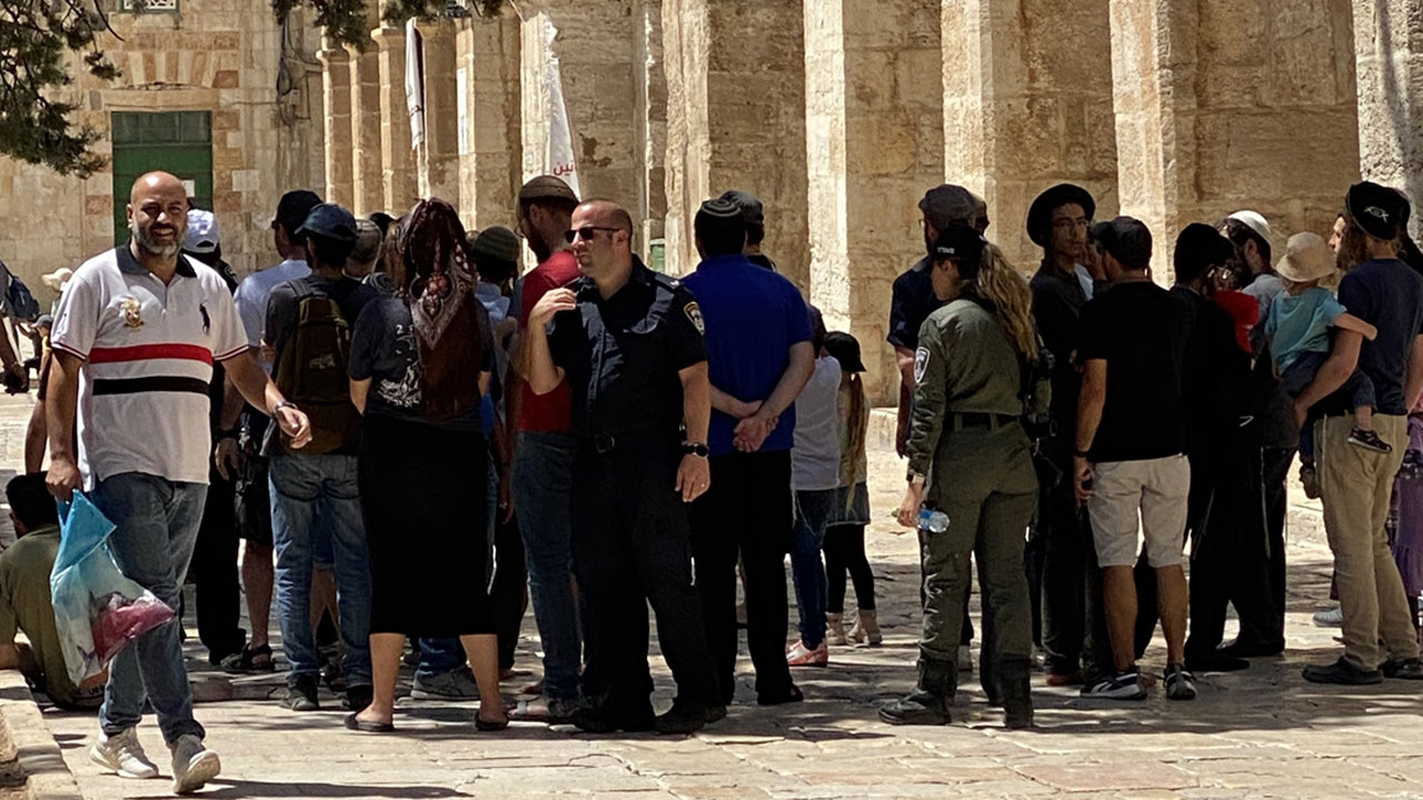 Kudüs’te yeni provokasyon! 1600 fanatik Yahudi Mescid-i Aksa’yı bastı