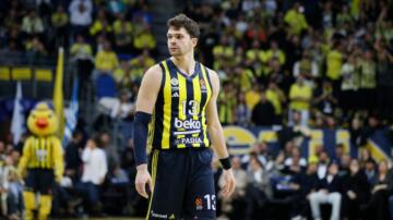 Fenerbahçe Beko, zirvenin yeni sahibi oldu