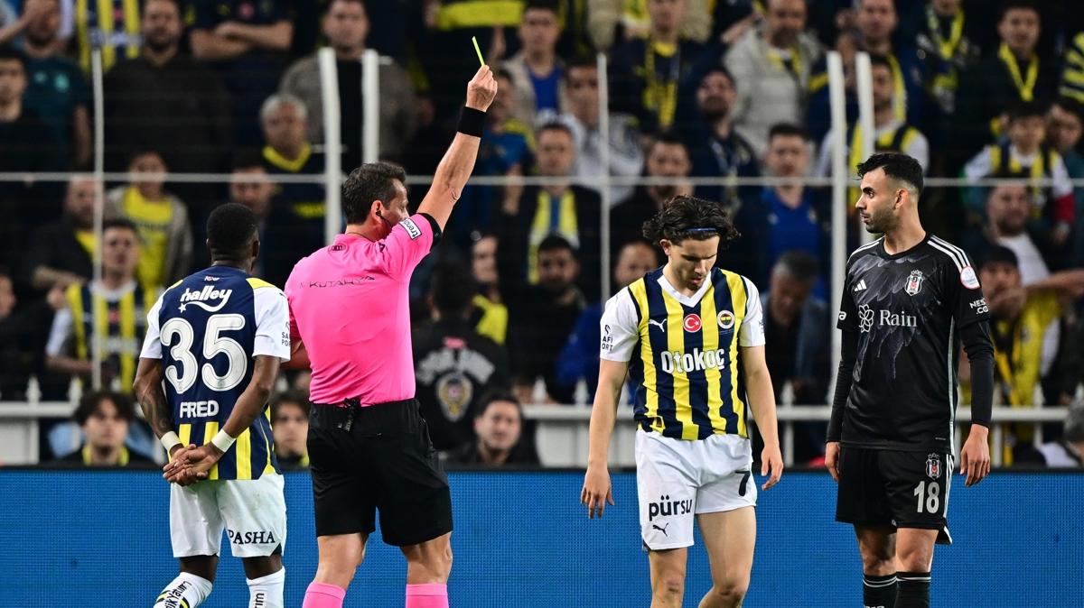 Beşiktaş-Fenerbahçe derbilerinde kart sayıları dikkat çekiyor