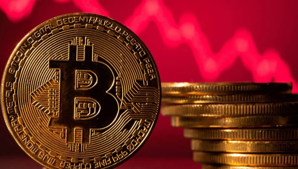 Bitcoin tarihinde ilk kez 100 bin doları aştı