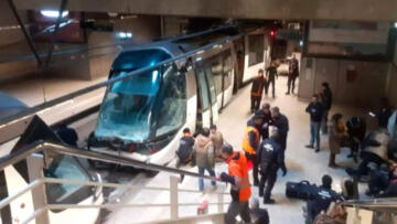 Fransa’da tramvay faciası! Çok sayıda yaralı var