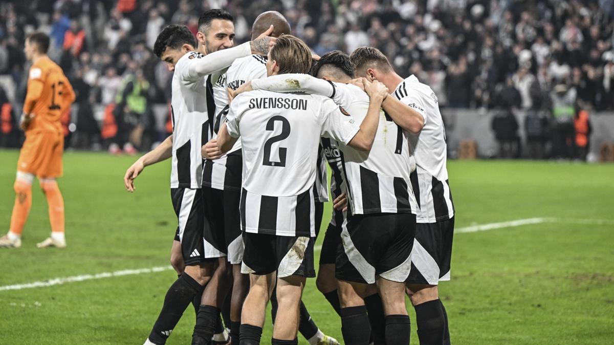 Beşiktaş derbide sahasında Galatasaray’ı konuk edecek