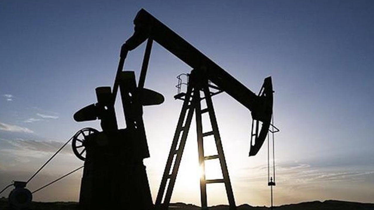 Rusya’nın petrol ve doğal gaz gelirleri yüzde 18,4 azaldı