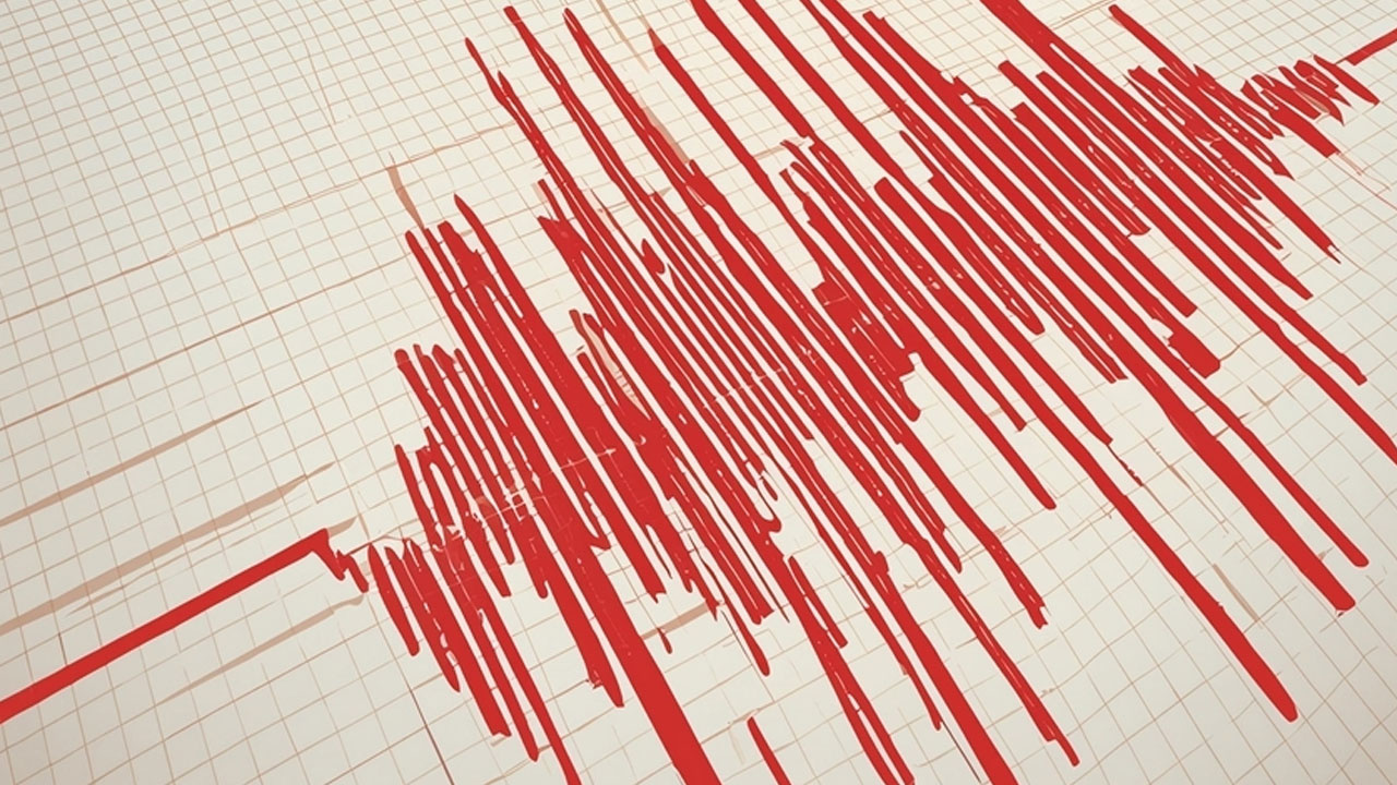 Ekvador’da 6,3 büyüklüğünde deprem