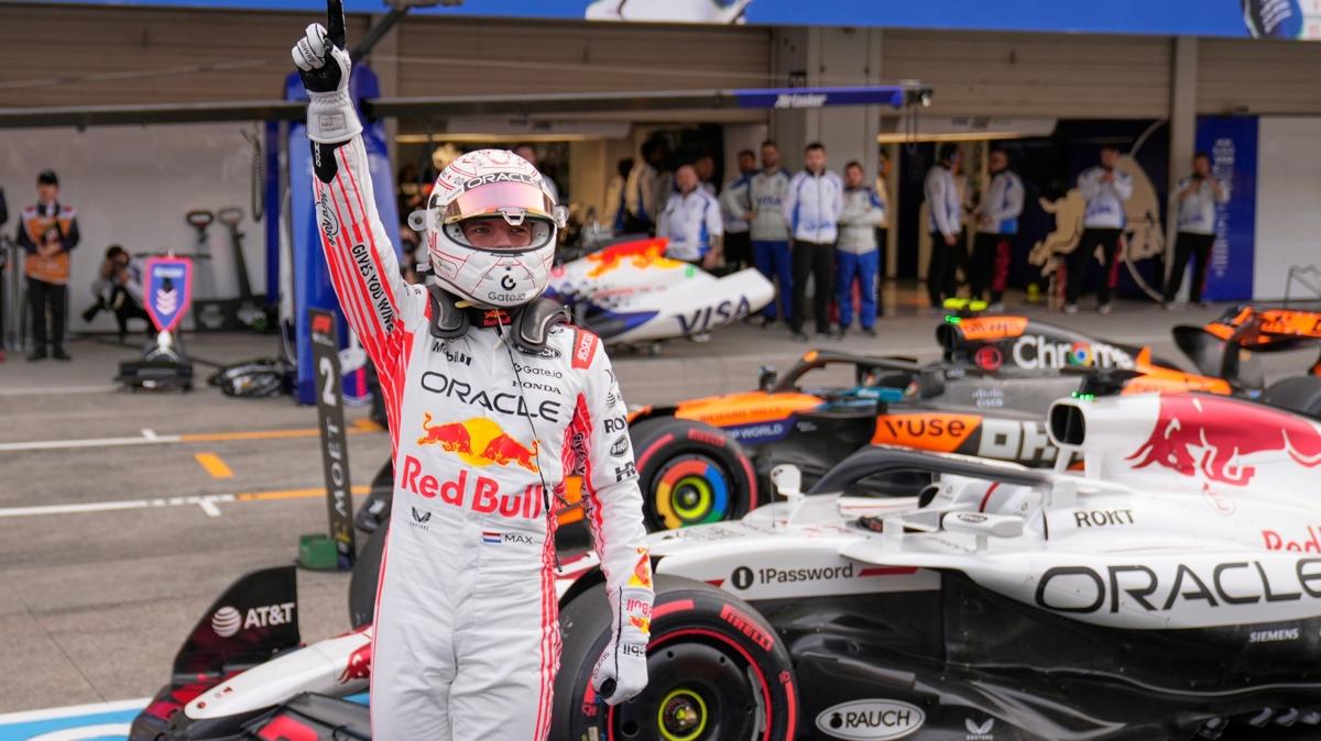 Formula 1 Japonya GP’de Max Verstappen, pole pozisyonunun sahibi oldu