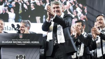 Serdal Adalı yeniden başkan