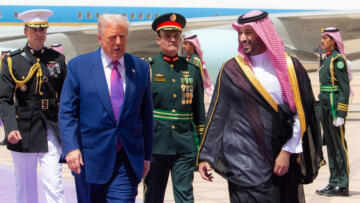 Trump’tan Suudi Arabistan ile 142 milyar dolarlık silah anlaşması