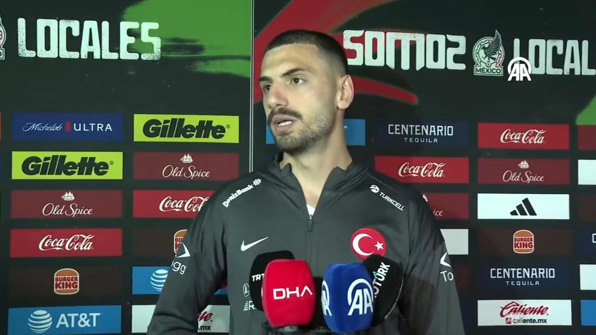 Merih Demiral: Milli forma altında gururla mücadele ediyoruz