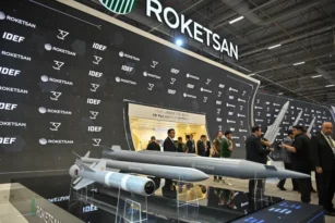 ROKETSAN yeni silahlarını İDEF 2025’te tanıttı