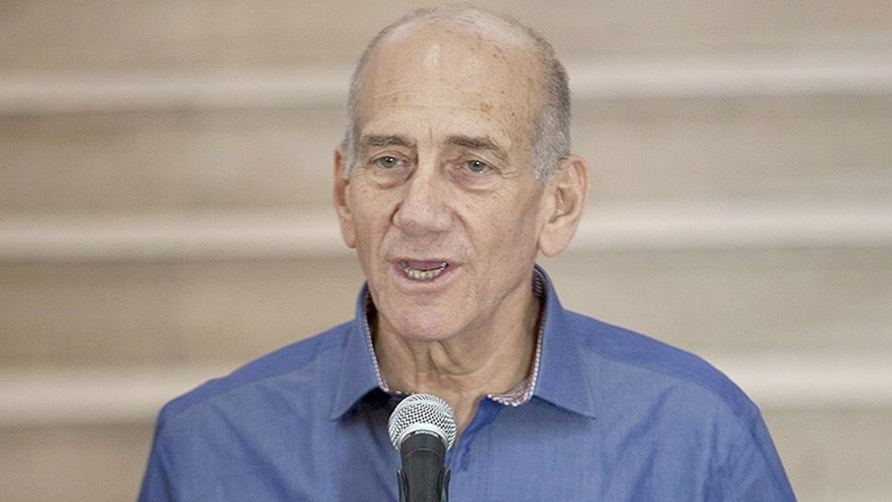 Eski İsrail Başbakanı Olmert: İsrailliler, Batı Şeria’da her gün Filistinlileri öldürüyor
