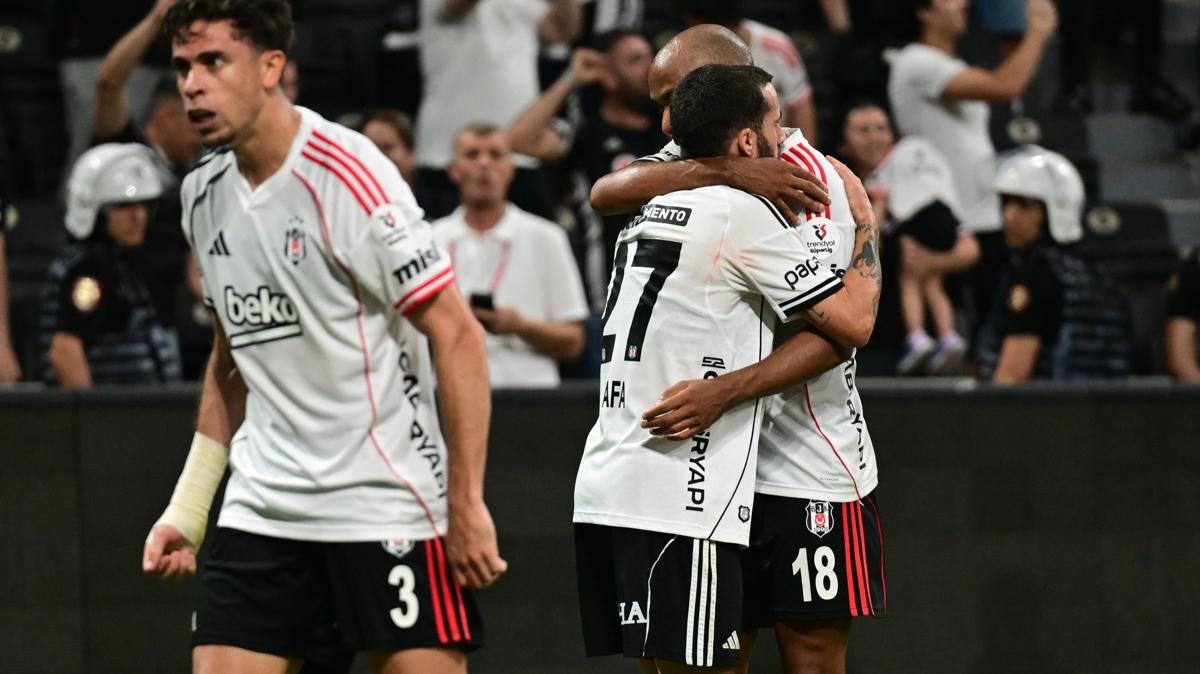 Beşiktaş 3 puanı Rafa koydu