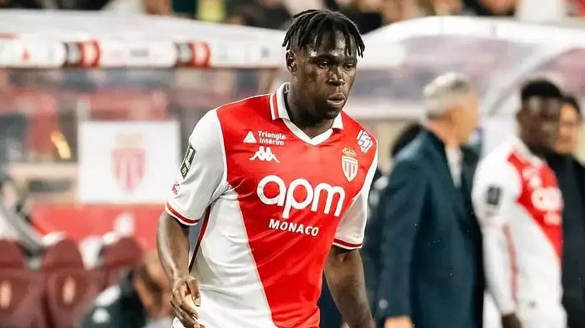 Galatasaray’dan KAP açıklaması! İşte Wilfried Singo’nun İstanbul’a geliş saati…