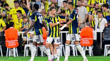 Kadıköy’de tarihi maç! 27 yıl sonra bir ilk