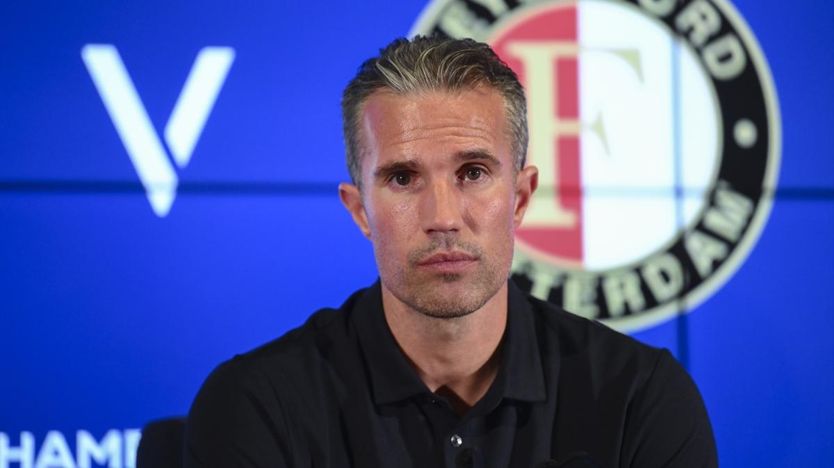 Robin van Persie: Fenerbahçe benim için özeldir