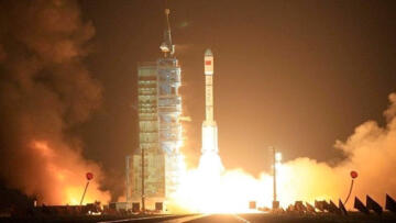 Çin özellikli yeni uydularını uzaya gönderdi