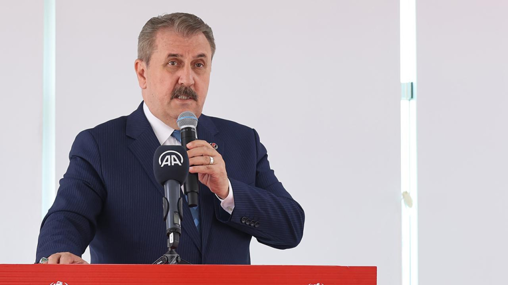 Destici, Cumhurbaşkanı seçilen Erhürman’ı tebrik etti