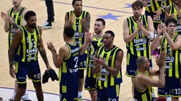 Son şampiyon kaldığı yerden! Fenerbahçe sezonu galibiyetle açtı