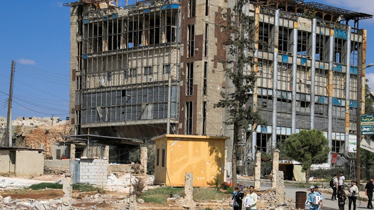 Suriye’de terör örgütü PKK/YPG, Halep’in iki mahallesine havan topları yerleştirdi