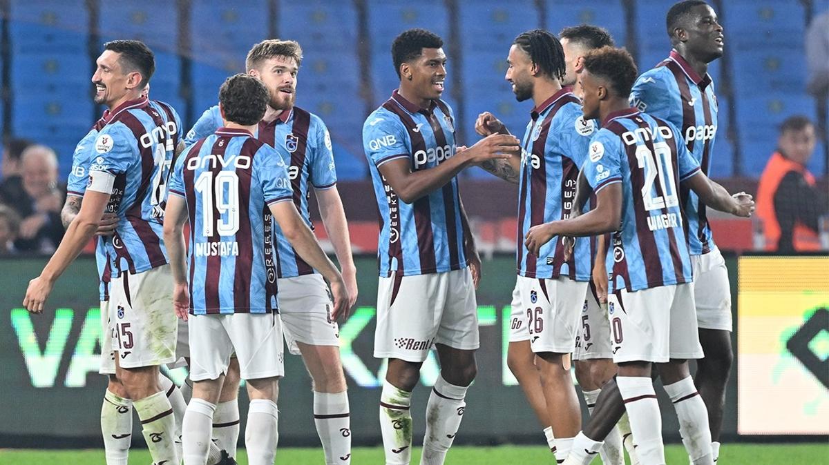Trabzon’da gövde gösterisi! Fırtına’dan net galibiyet