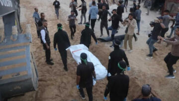 Hamas, bir esirin cesedini daha Kızılhaç’a teslim etti