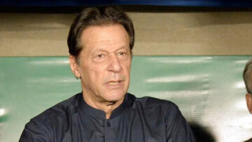 Eski Pakistan Başbakanı İmran Han ile eşine verilen hapis cezası belli oldu