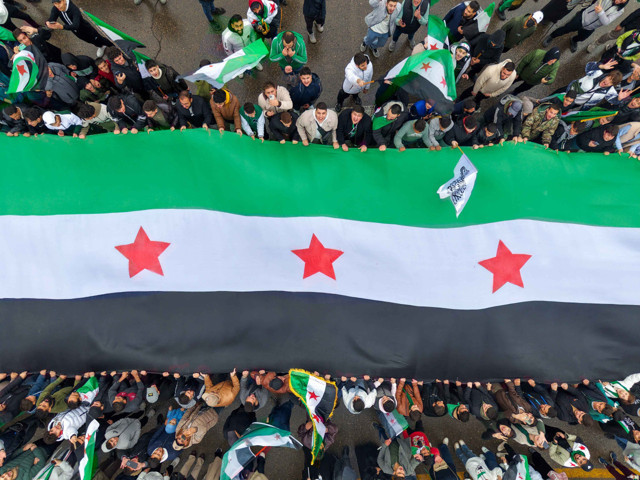 Suriye devrimi kutluyor! Şara Emevi Camisi'nden kardeşlik mesajı verdi - Resim: 2