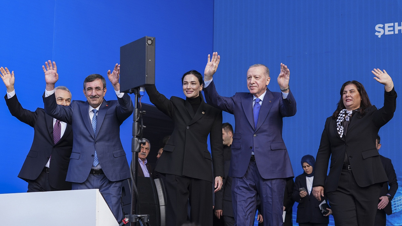 Cumhurbaşkanı Erdoğan’dan muhalefete deprem bölgesi tepkisi: 3 yıldır neredeydin Özgür Efendi?