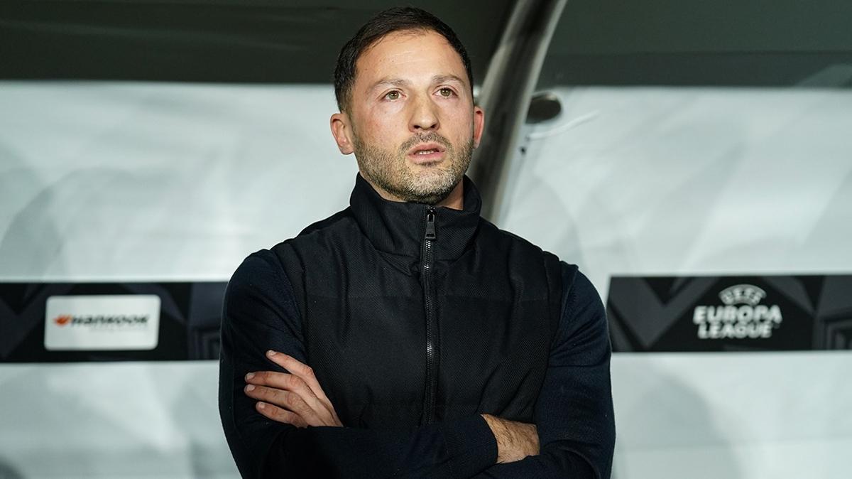 Domenico Tedesco maç sonu konuştu! ‘Kafamızı kaldırmalıyız‘