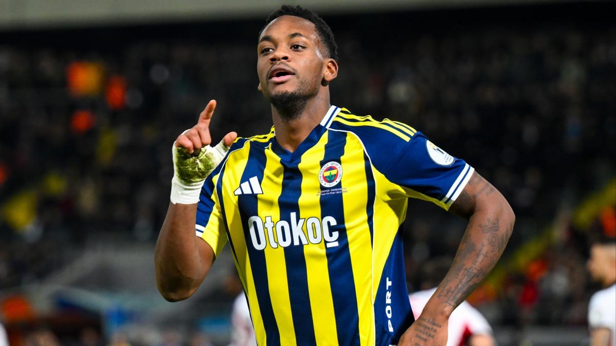 Jhon Duran kararını resmen bildirdi! Fenerbahçe’den ayrılıyor mu?